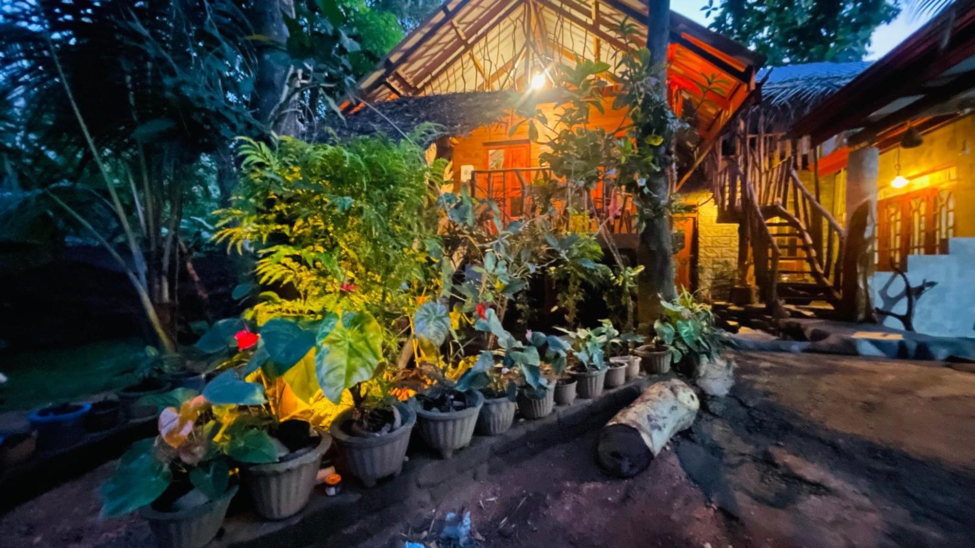 Shan Home Stay Sigiriya Esterno foto